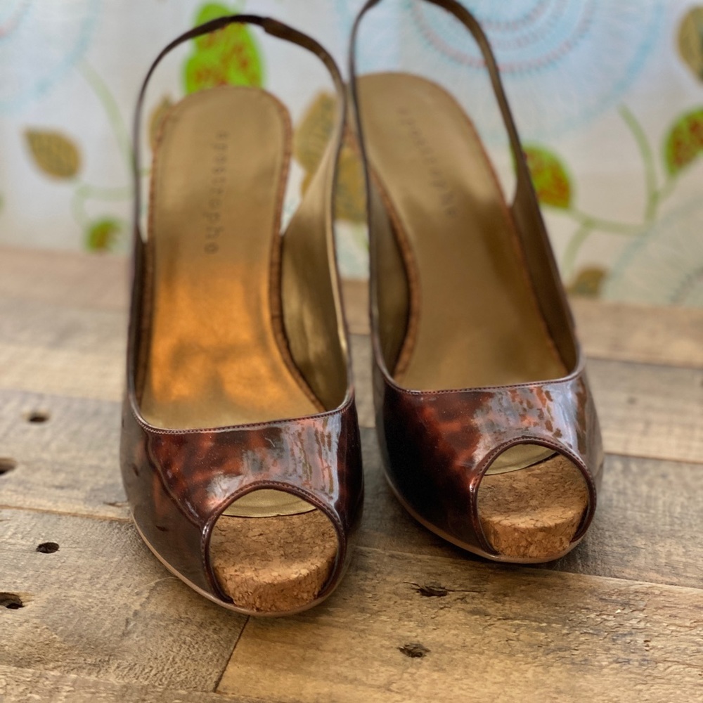 patent tortoise shell look sling back open toe. size 9. boston store
